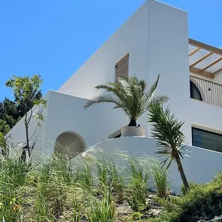 Ankinara In By Izmir *