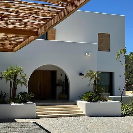 Ankinara In By Izmir *