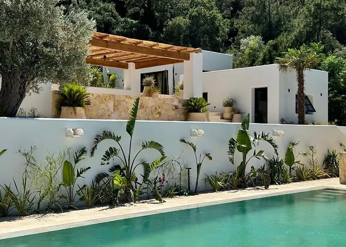 Ankinara In By Izmir * أورلا